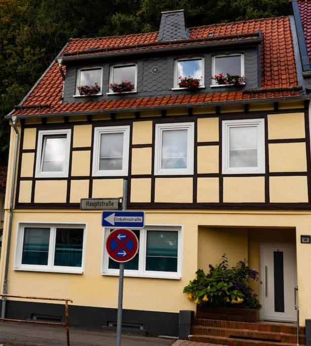 Stadt-Ferienwohnung Mit 55 M² Fuer 2 Erw. Personen Und Kind Bis 3 Jahren Bad Lauterberg Buitenkant foto